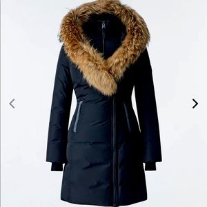 NEW MACKAGE KAY Down Coat Black M With Natural Fur And Signature Collar